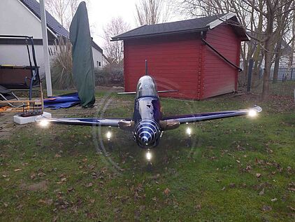Jetmodell PC 21 von Skymaster angetrieben von einem Turboprop Antrieb Modellflugzeug PC 21