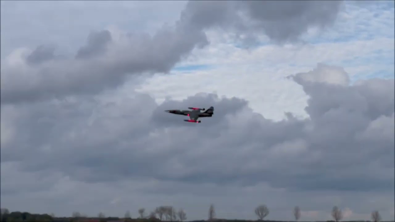 F104 in 1:5,5 , Bausatz von Fritz Reitz, geflogen am 5.11.2022, Dr.Düsentrieb